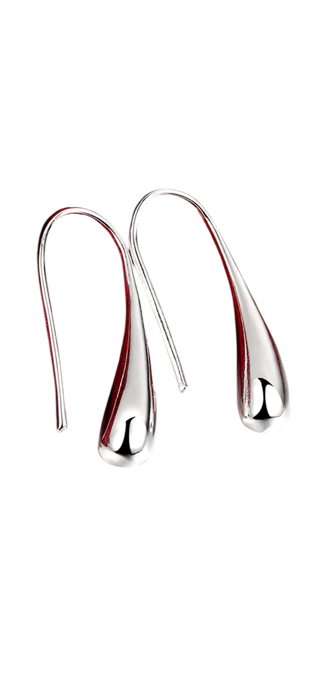 Orecchini in Argento a forma di goccia.