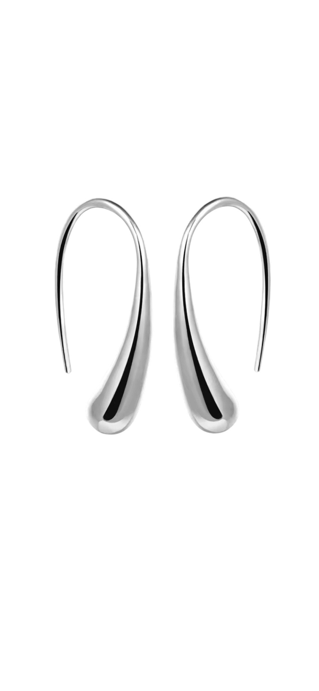 Orecchini in Argento a forma di goccia.