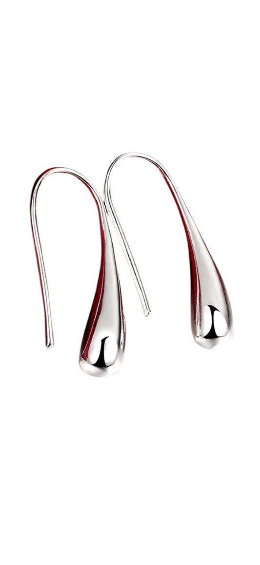 Orecchini in Argento a forma di goccia.
